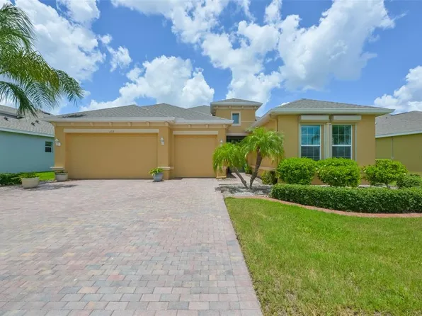 1719 Pacific Dunes Dr, Sun City Center, FL 33573