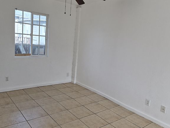 4th image of 1135 Orange St #B