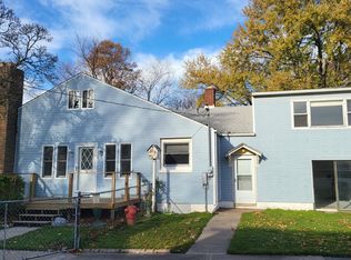 25033 Harrison St, Harrison Township, MI 48045