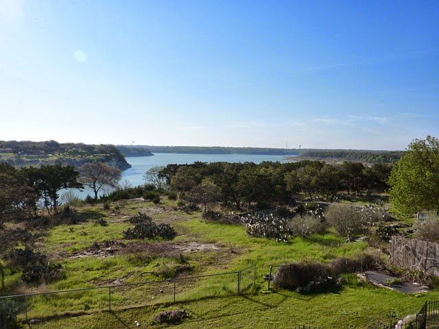 1st image of 25 Vista Dr