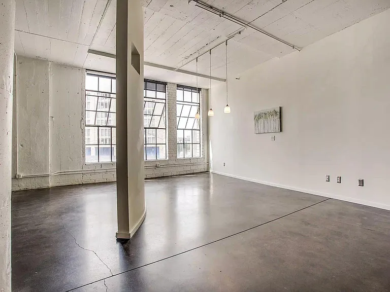 1122 Jackson St #204 — Photo 12