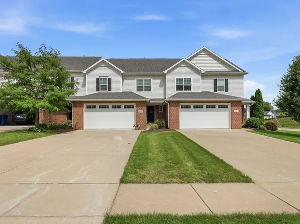 4465 W Slate Creek Dr, Bettendorf, IA 52722