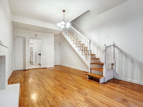 2nd image of 321 E 83rd St APT 1D