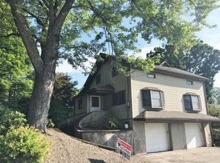 19 Village Rd, Honesdale, PA 18405