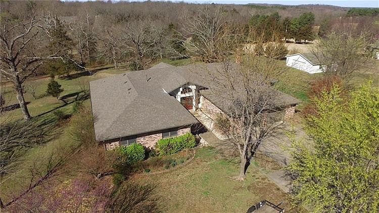 1st image of 3229 N Oakland Zion Rd #83