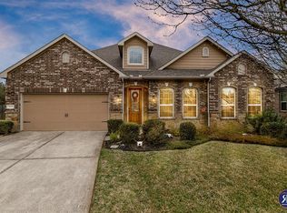 114 Carriage Ct, Magnolia, TX 77354