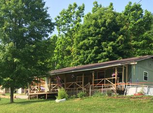 2687 Cavin Fork Rd, Ravenswood, WV 26164