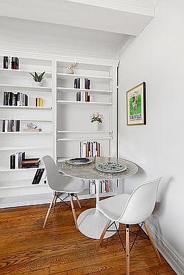 4th image of 61 W 9th St APT 9G
