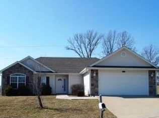 3903 Zambezi Dr, Columbia, MO 65202