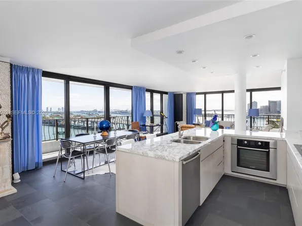 555 NE 15th St, Miami, FL