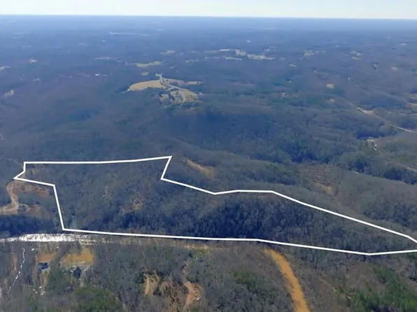1153 Mary Ann Rd, Walnut Cove, NC 27052