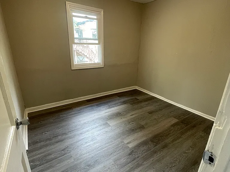 2247 Connecticut St — Photo 4