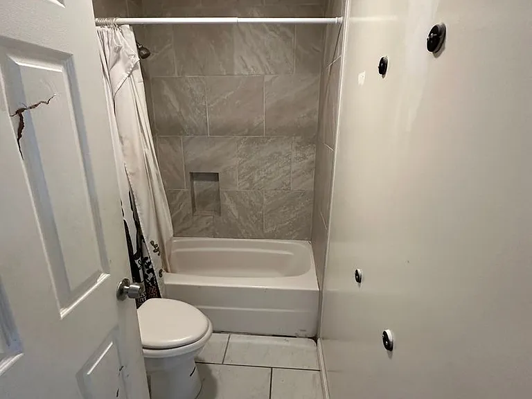 1235 Grant Ave — Photo 5