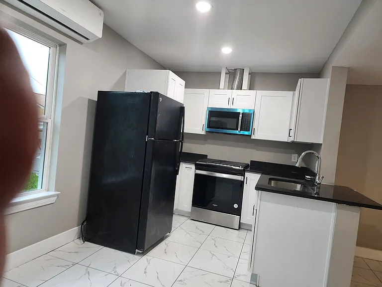 2819 Ellington St — Photo 7