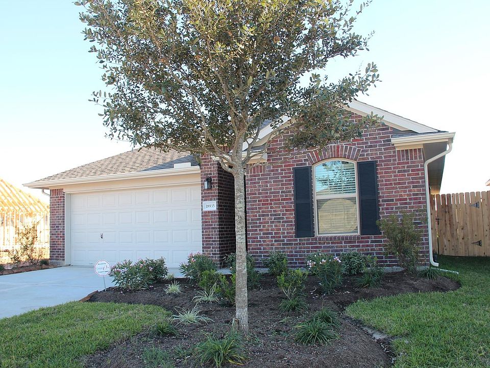 1st image of 18935 Majestic Vista Ln