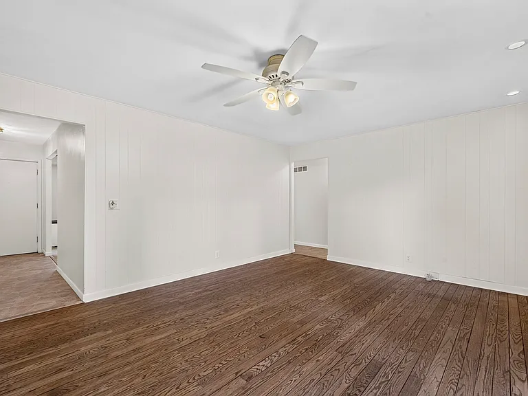 3145 Matlock Dr — Photo 12