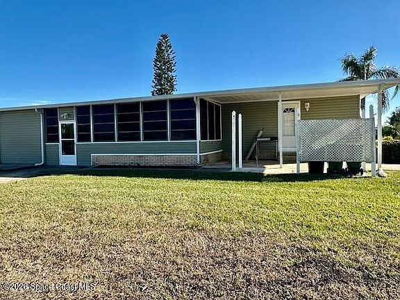 2nd image of 632 Oleander Cir