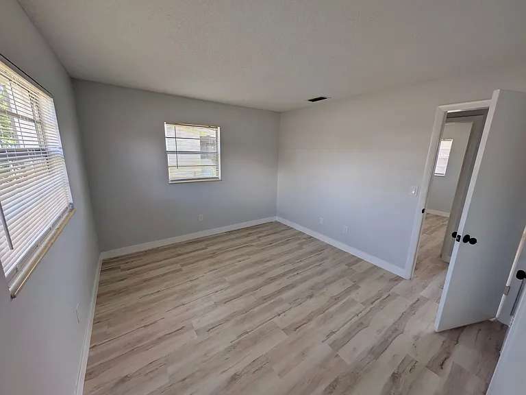 4840 Volusia Ave — Photo 15