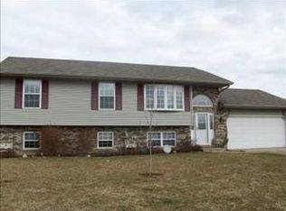 6336 Robbins Rd, Portage, IN 46368