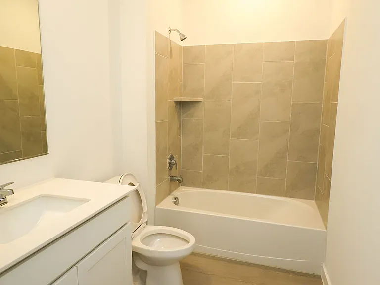 616 Arabian Ln — Photo 10