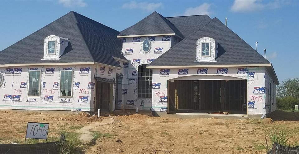 1st image of 7045 N Savannah Run