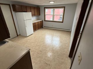61 Vale St #4, Pawtucket, RI 02860
