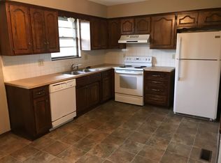 16513 W 123rd St, Olathe, KS 66062