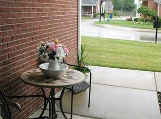 9703 McNeely Lake Dr, Louisville, KY 40229