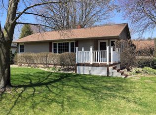 2244 W Giles Rd, Muskegon, MI 49445