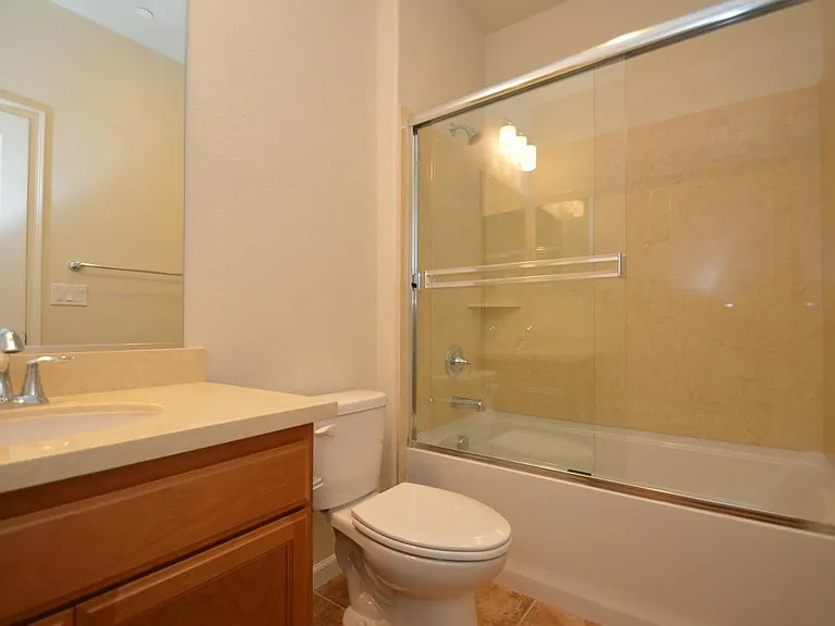 Upstairs Hall Bath