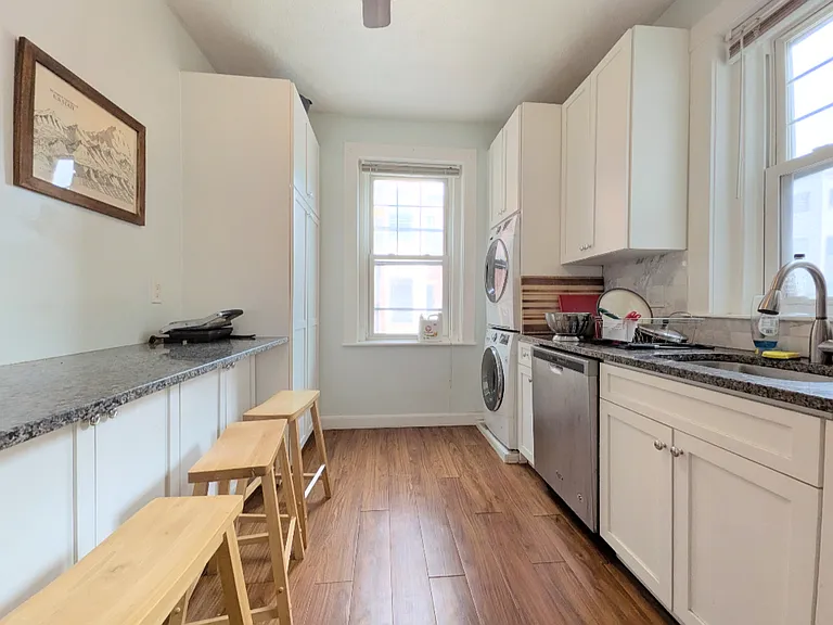 5 Spofford Rd — Photo 2
