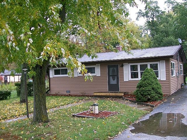 1st image of 2612 Forestwood Dr