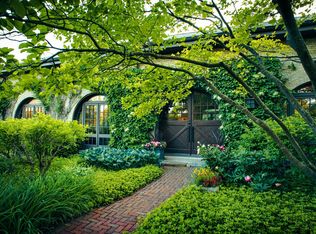 96 Ronan Rd, Highwood, IL 60040