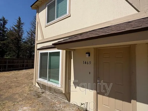 1469 Ben Franklin Ave, Tulare, CA 93274