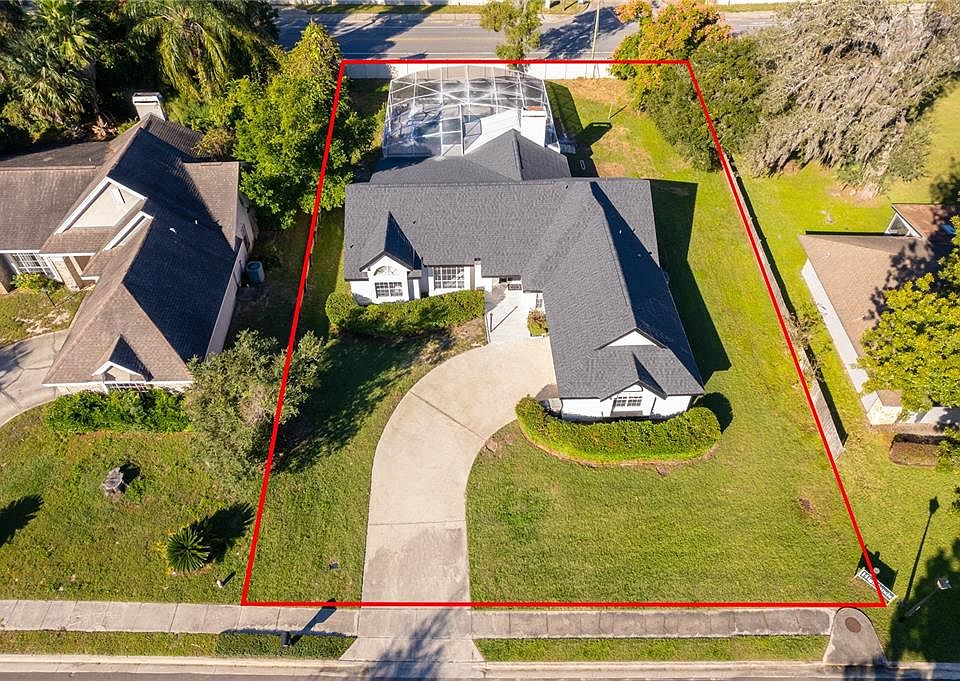 1st image of 1250 GLENMORE DRIVE