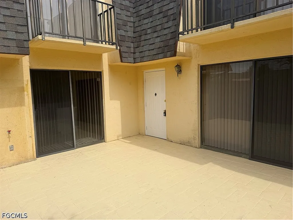 2 bed, 2.0 bath, 1260 sqft, $1,650 — Photo 3