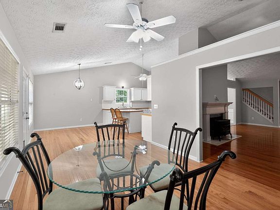 5th image of 2360 Taylor Pointe Way
