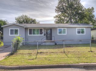 5447 N Garrison Pl, Tulsa, OK 74126