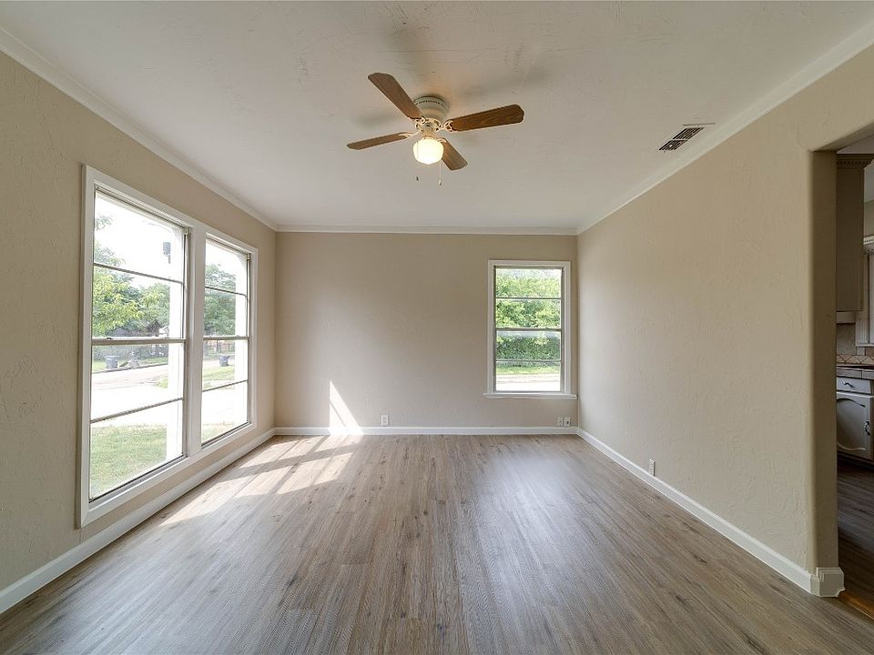 4036 Valentine St, Fort Worth, TX 76107 Zillow