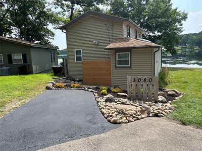 3080 Steeple Hill Rd, White Lake, MI, 48383