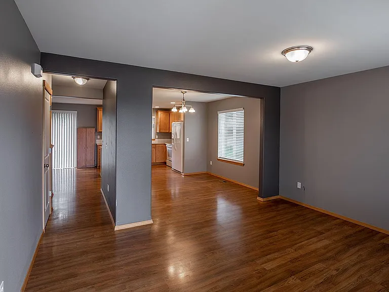 11325 22nd St SE — Photo 9