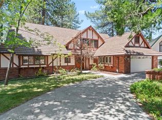 524 Golf Course Rd, Lake Arrowhead, CA 92352