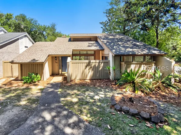 22 Stable Gate Rd, Hilton Head Island, SC 29926