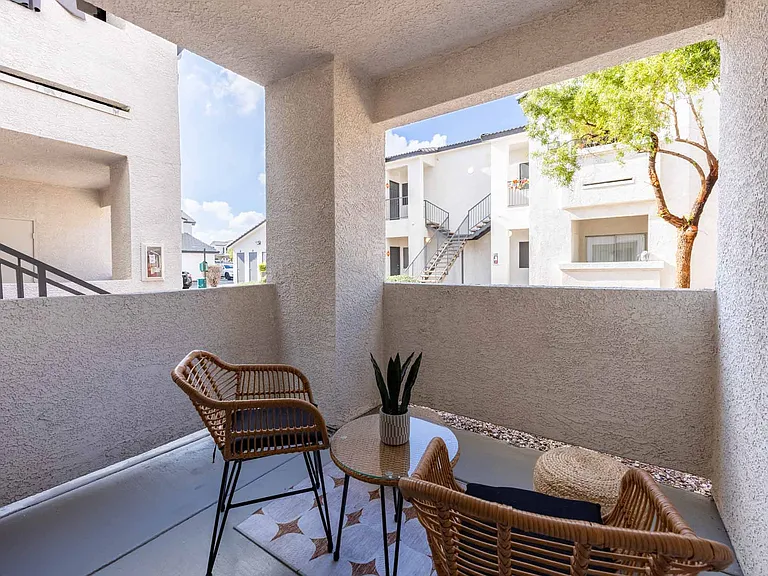 The Solena Apartments — Photo 12