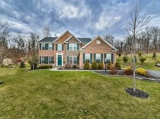 185 Sweetwater Dr, Sewickley, PA