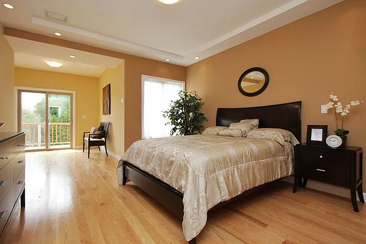 3 bed, 1400 sqft, $8,000 — Photo 2