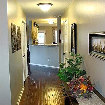 From the front door, this is the view. Can you imagine coming home to this!