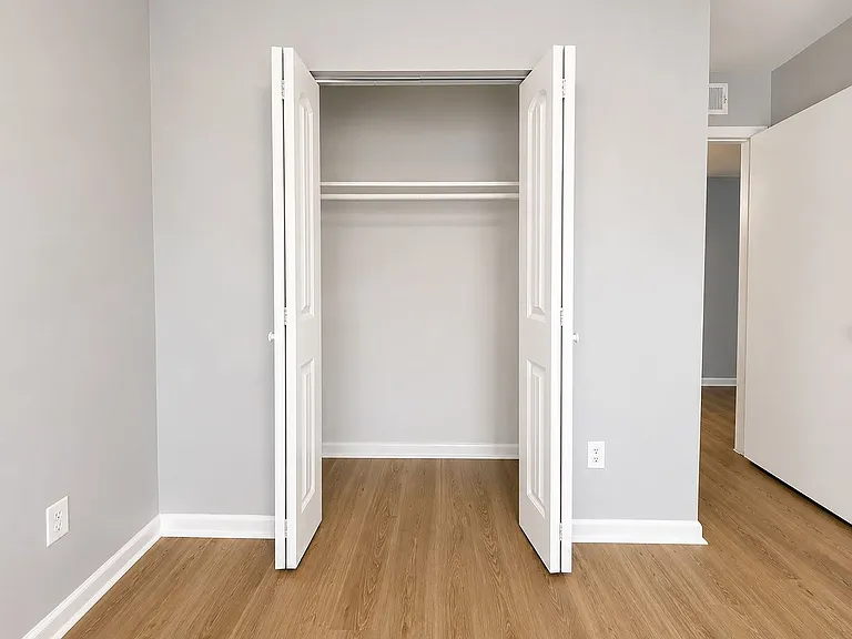 412 Fairfax Dr #6 — Photo 14