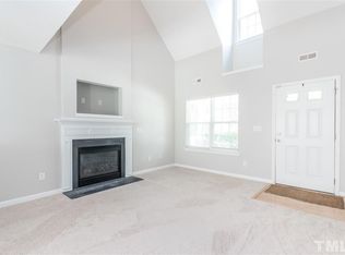 4 Epping Ct, Durham, NC 27703