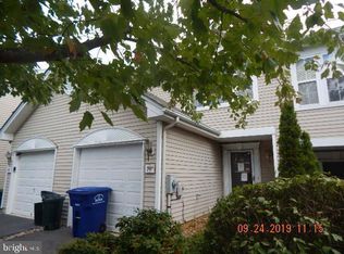 56 Augusta Dr, Columbus, NJ 08022